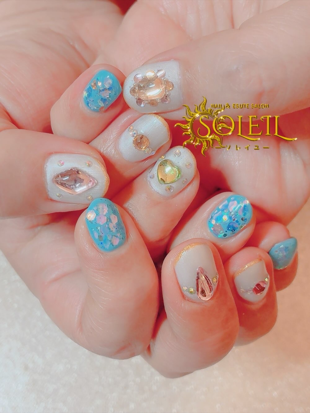 カタログの写真